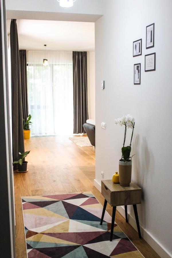 8Ight Apartment Brașov Exterior foto